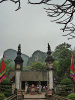 Des chèvres et une pigeonne à Ninh binh