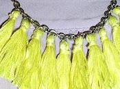 Collier pompons