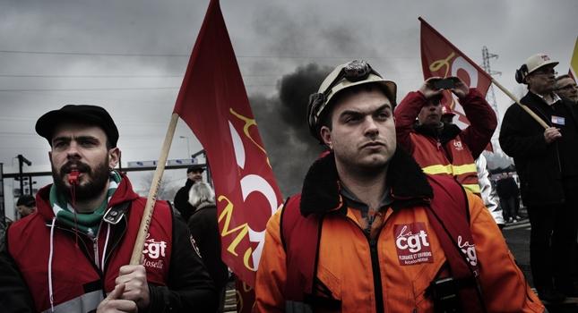 ArcelorMittal : Après les promesses non tenues, Nicolas Sarkozy insulte les syndicats