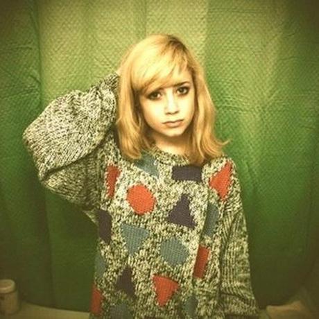 Computer Magic: Help Me - MP3 Le mois dernier, Computer Magic...