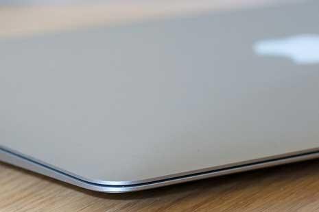 macbook air Intel : les ultrabooks nont rien à envier à Apple