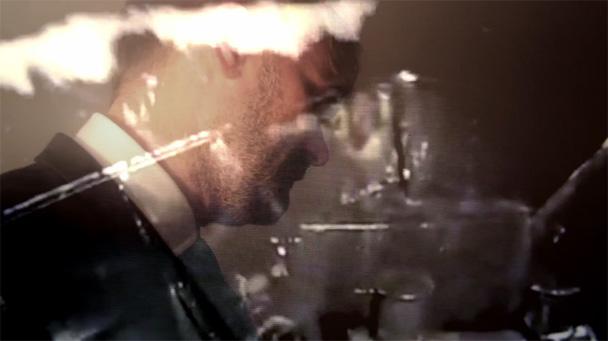 Porcelain Raft – « Drifting In And Out » en vidéo.