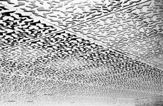 Rebuilding Nantes / windows are gold