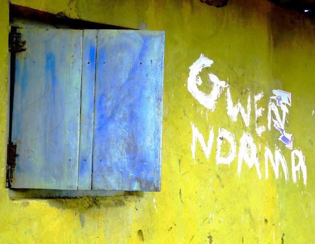 Les murs d'Awidaa, Akwidaa's walls