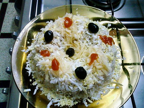 Couronne de riz au thon et aux légumes