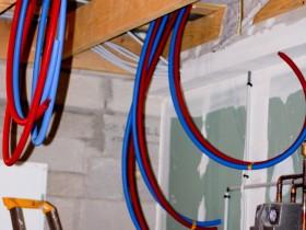 Combles : Installation des tubes PER des réseaux de chauffage et d'ECFS -  Paperblog