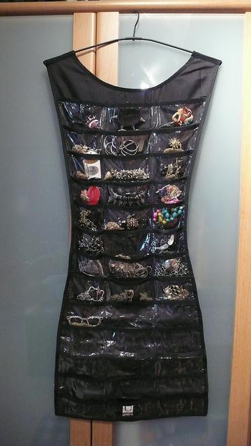 Mookum – Little Black Dress mookum-01