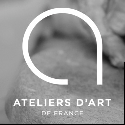 SPRING ! l’Espace de démonstrations et de rencontres avec les artisans d’art, créé par Ateliers d’Art de France du 6 avril – 30 mai 2012