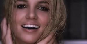 540422_10150747287418234_39677118233_9514864_1500555975_n 540422 10150747287418234 39677118233 9514864 1500555975 n 300x153 Nouveau message de Britney sur Facebook