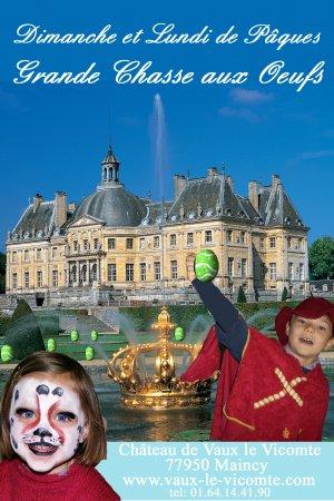 Dimanche et Lundi de Pâques, grandes chasse aux oeufs dans les jardins.