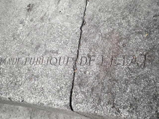 Le Méridien de Paris et ses médaillons Arago