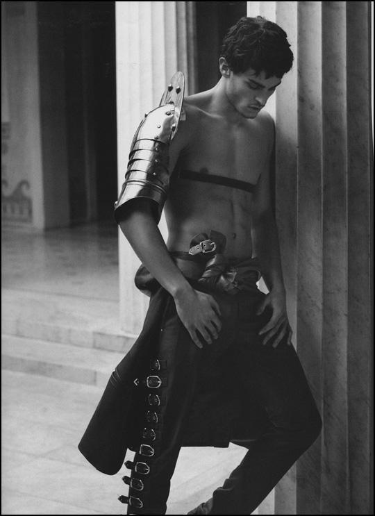 Baptiste Giabiconi, par Karl Lagerfeld pour Numéro Homme