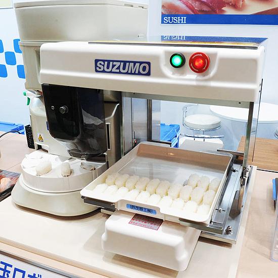 Chef de sushi robotique peut fouet 400 rouleaux par heure