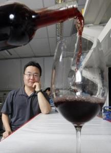 OBÉSITÉ: Le piceatannol, un composé du vin rouge bloque la formation de graisse  – Journal of Biological Chemistry