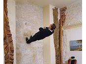 fiction pour poser questions neuves