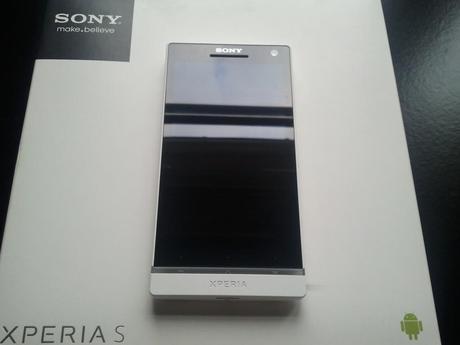 Sony Xperia S écran résolution bravia