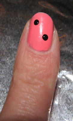 Trout Pout de Buttr London et petites fleurs (tuto inside) Trout Pout de Buttr London et petites fleurs (tuto inside)