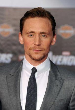 Tom_Hiddleston_Premiere_Marvel_Studios_Marvel_xqUvvHtdKbRl.jpg