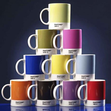 pyramid4web Nouveautés – tous les mugs Pantone par virages