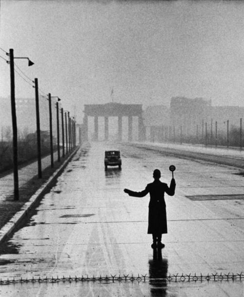 1Ralph-crane-Eastern-Sector--West-Berlin--Germany--1953.jpeg