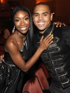 Le premier single de Brandy sera une collaboration avec Chris Brown.