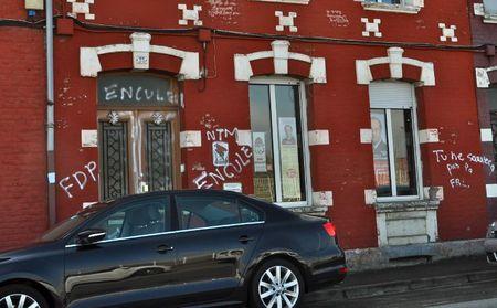 FEDE PS TAGS FACADE 2012