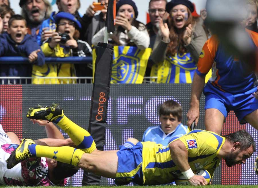 Top 14: Clermont rejoint Toulouse, le Racing se place, Bayonne respire