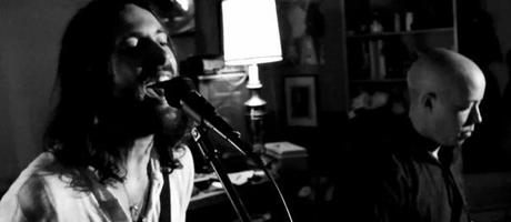 ÆGES, « My Medicine » en vidéo.