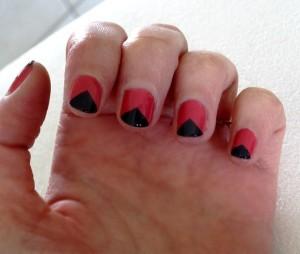 Manucure au scotch : à mon tour !