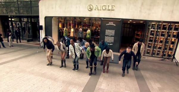 Happening : la marque Aigle fait le buzz sur les Champs-Elysées