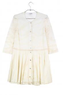 Un look cool pour la plage vite! Un look cool pour la plage vite!