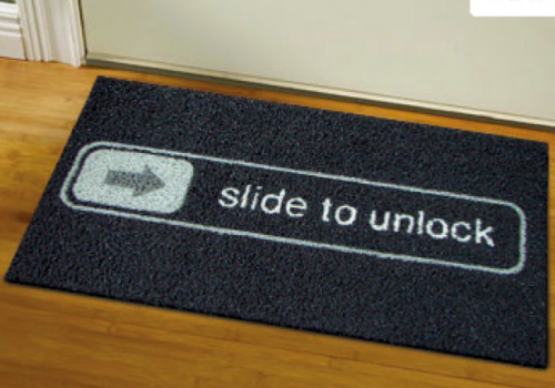 Une clé USB en forme de tampon périodique