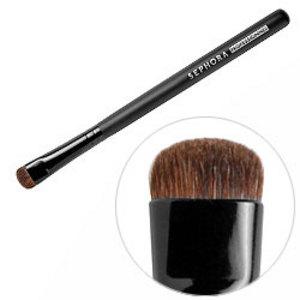 Pinceaux pour les yeux A quoi servent -ils ?