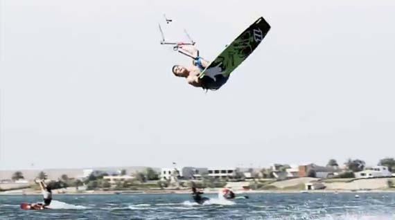 Tom Court – Kiteboarding Peru 2012 !