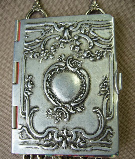 Aventures de Théonie, suite...