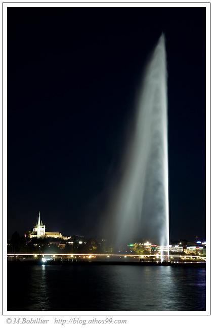 Jet d'eau et la cathédrale de Genève