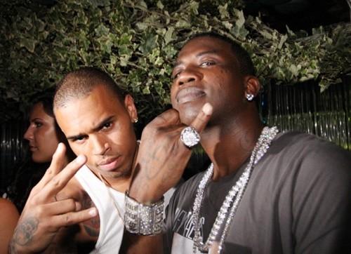 Chris Brown et Lil' Wayne se retrouvent pour un nouveau titre
