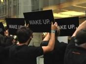 Wake-up nouveau buzz pour Galaxy signé Samsung