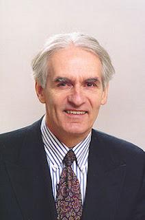 LE MÉDIATEUR DANS LE CONFLIT ÉTUDIANT