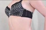 joeybra MP3 160x105 JoeyBra : un soutien gorge pour ranger son iPhone