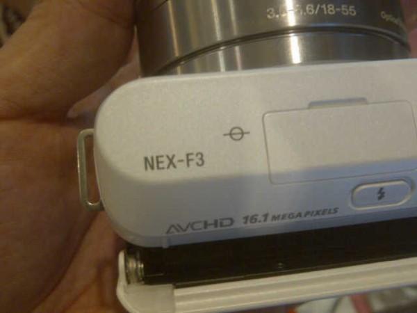 sony nex f3 600x450 Tiens un Sony NEX F3 !