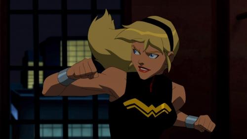 Batgirl et Wonder Girl membres des Young Justice