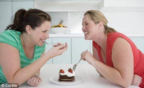 Women-and-cake