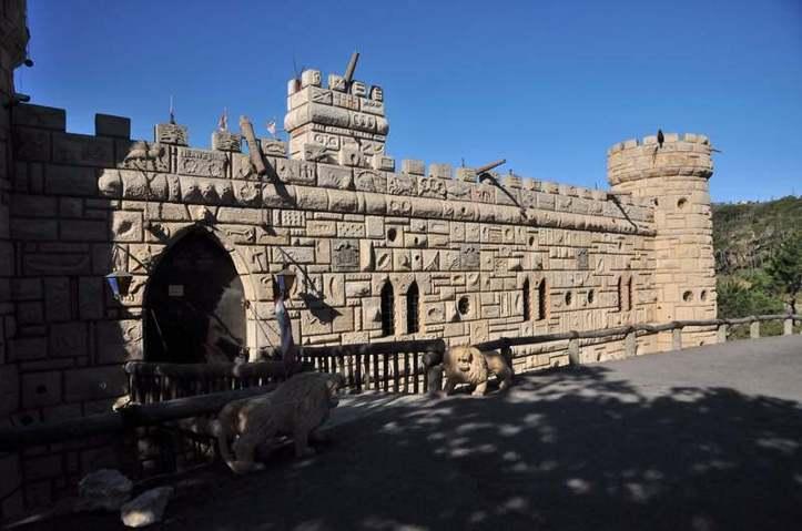 Palais et musée! Photo (C) Ibrahim Chalhoub
