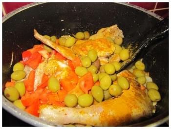 Poulet aux olives vertes Poulet aux olives vertes