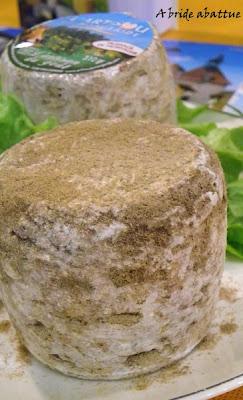 La gentiane et le fromage aux artisous sont inscrits à l'Inventaire du patrimoine culinaire de la France