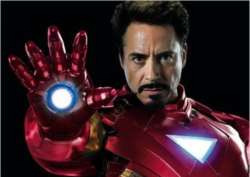 Robert Downey Jr incarne Iron Man