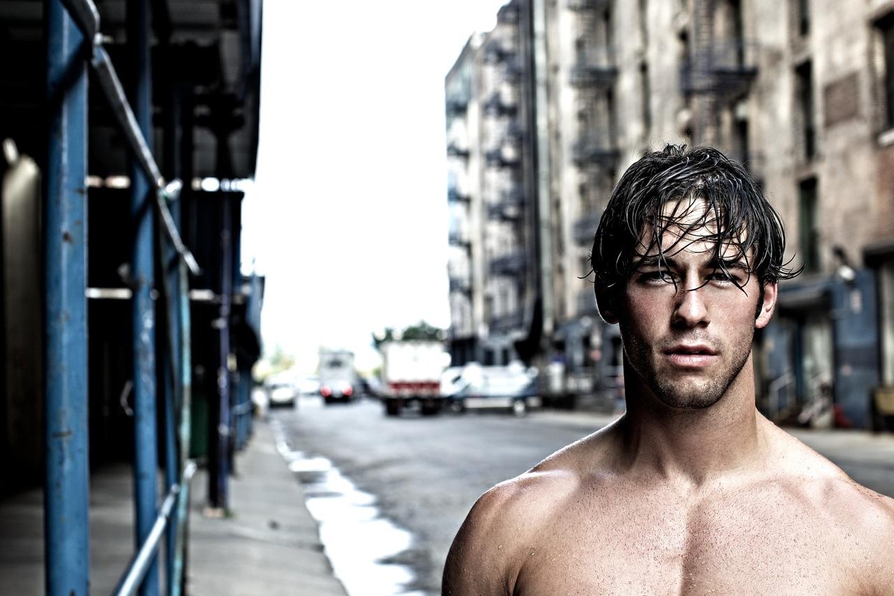 BEAU comme Nick Ayler