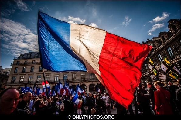 manifestation-premier mai-front-national-paris-0023