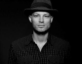 Tomas Barfod - Broken glass